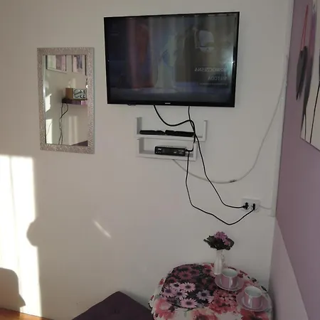 Apartment Near The Sea For 2 People Dziwnowek