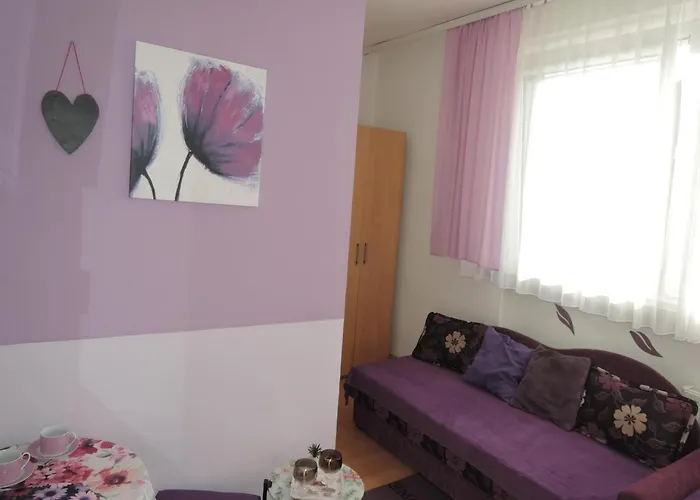 Lägenhet In Near The